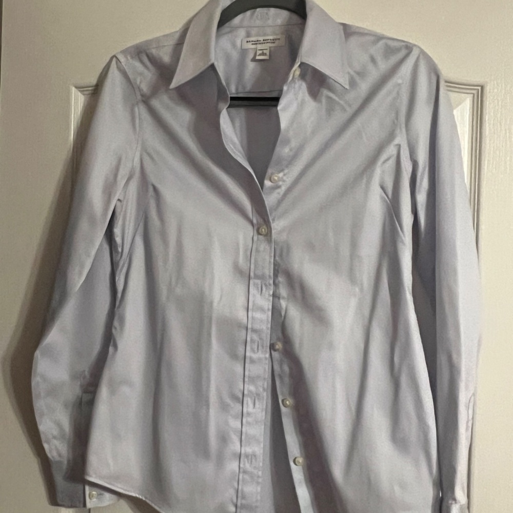 Banana Republic - Button Up Dress Shirt - Size 6